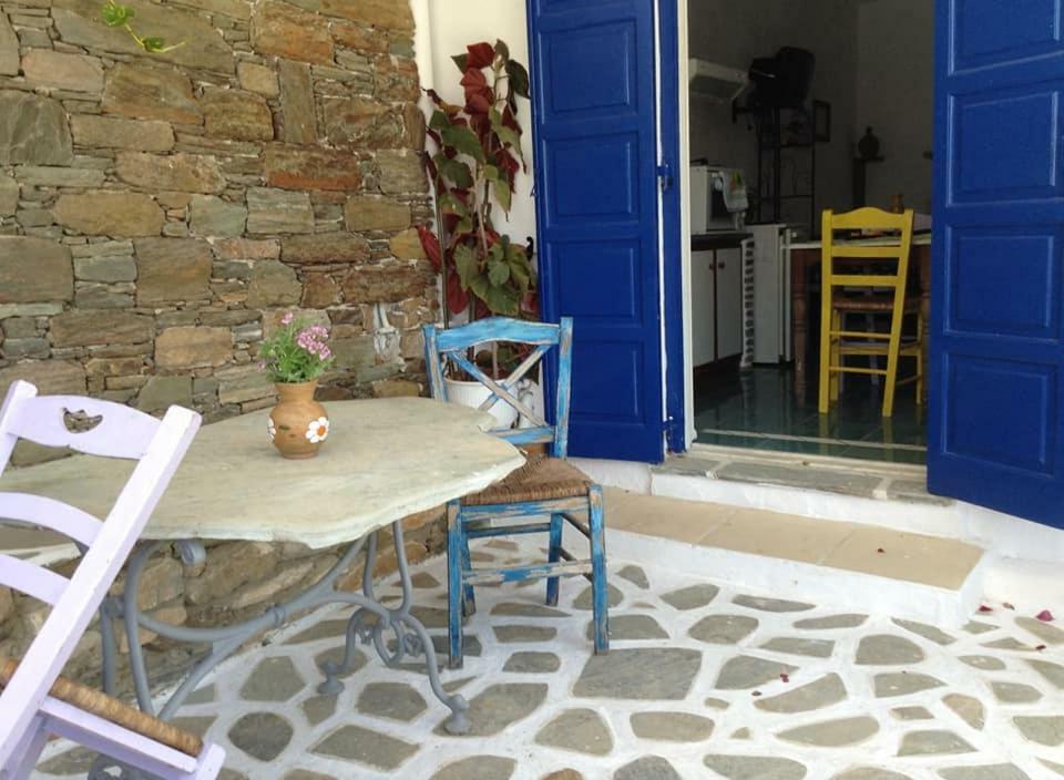 Kini Aposperitis Rooms & Apartments מראה חיצוני תמונה